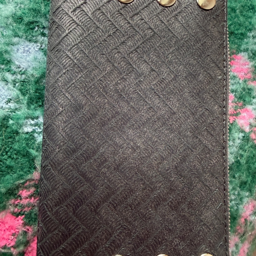 Hammitt Textured Gray Wallet with Silver tone zipper and Rivets. - Picture 2 of 6